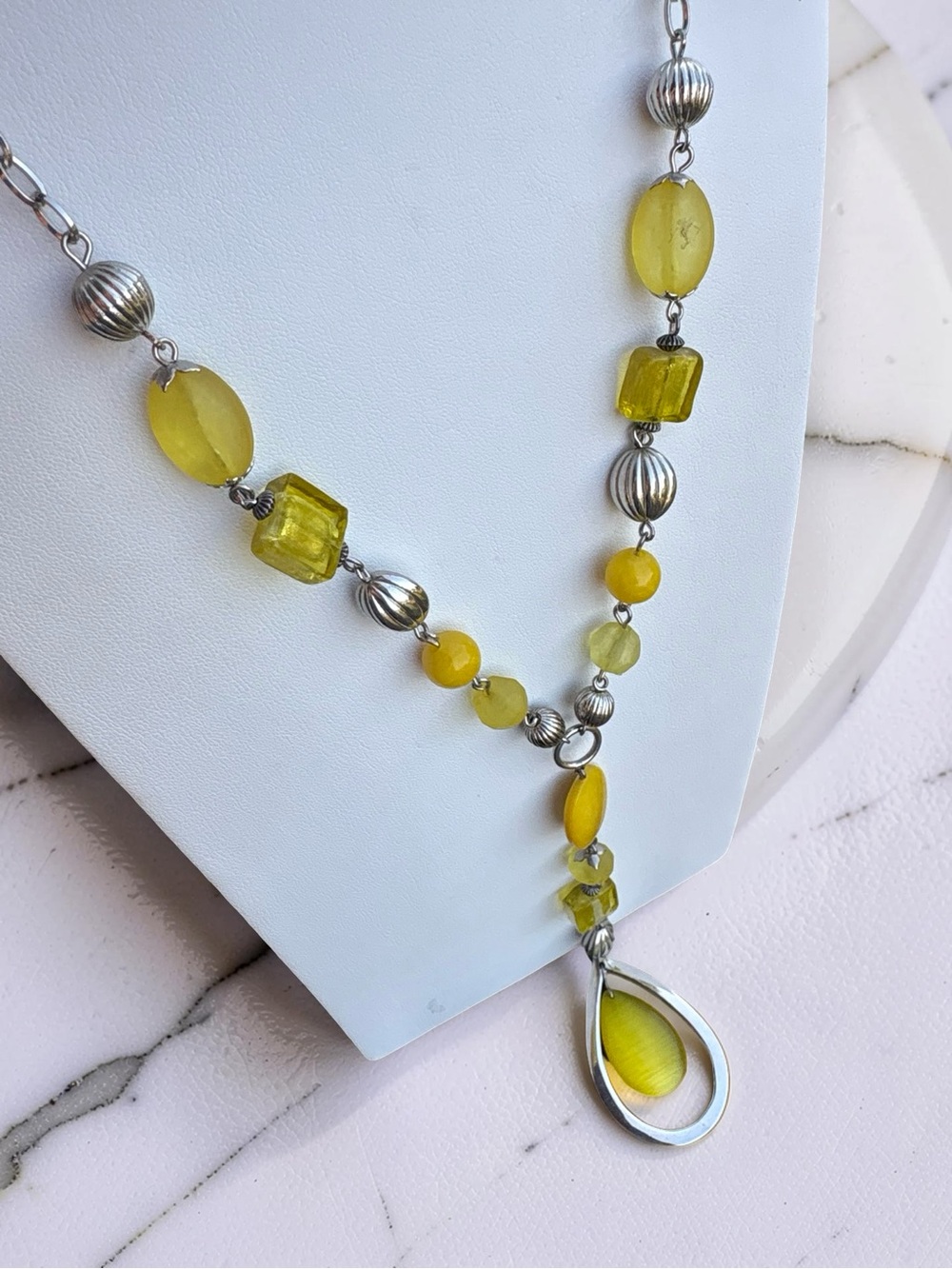 Erica Lyons Yellow Bead Teardrop Pendant Necklace - Picture 3 of 4